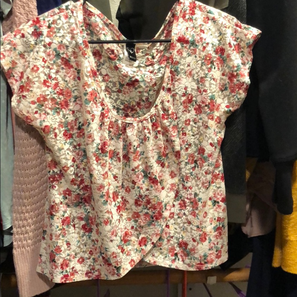 Cute crop top